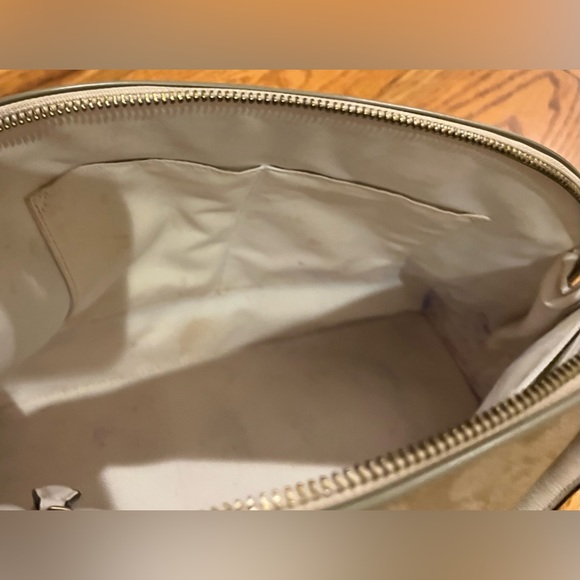 Coach Signature Handbag - Picture 5 of 6